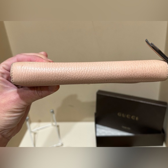 Gucci Marmont Light Blush Pink Pebbled Calfskin Zip Wallet - Picture 7 of 15